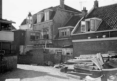 58334 Gezicht op de achtergevels van de huizen Herenweg 71 (links)-hoger te Utrecht.